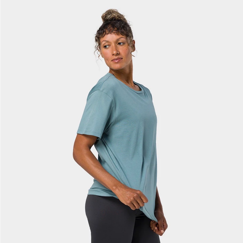 Manduka Women's Vinyasa Tee (Teal) - New with tags!